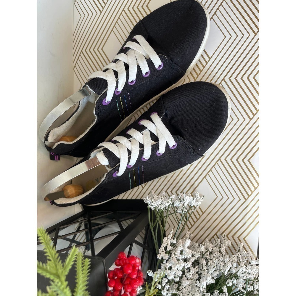 Women's black canvas Vionic Beach comfort shoes sz 8